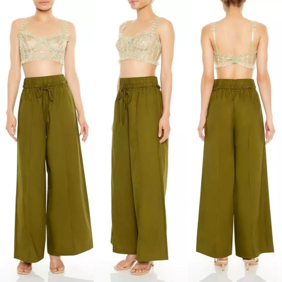 Forever 21 Pants - NWT Forever 21 Drawstring Wide-Leg Avacado Palazzo Pants